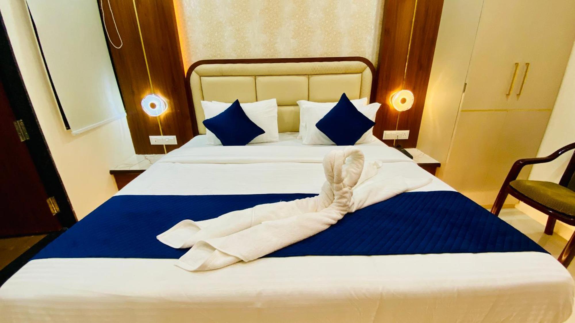 Hotel Aranyasutra Inaya, 印多尔 外观 照片