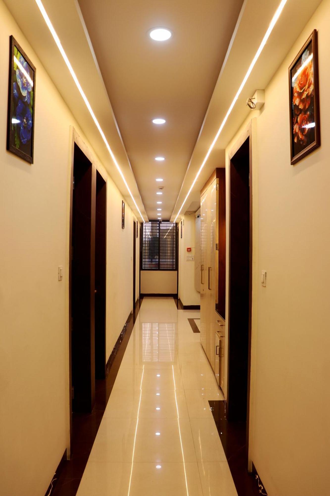 Hotel Aranyasutra Inaya, 印多尔 外观 照片