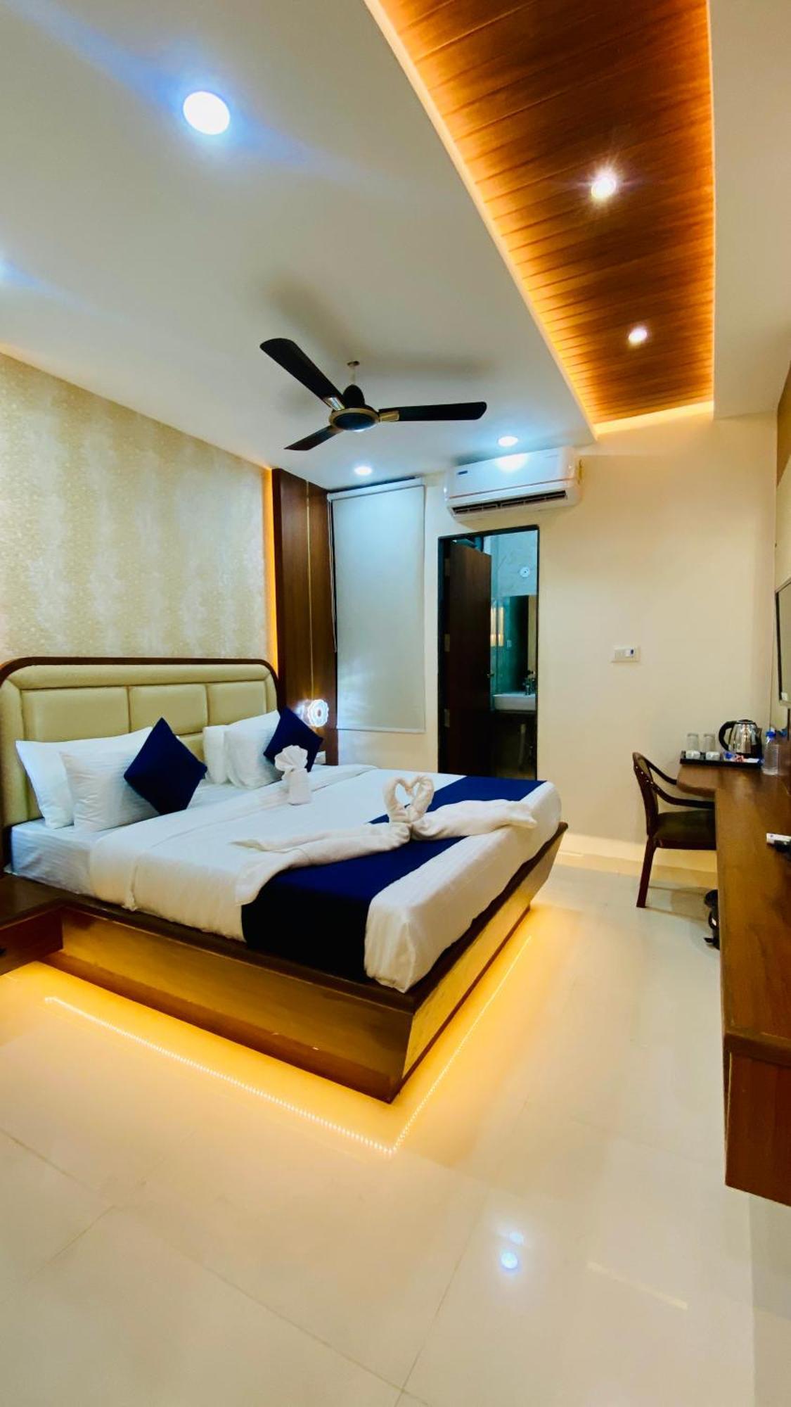 Hotel Aranyasutra Inaya, 印多尔 外观 照片