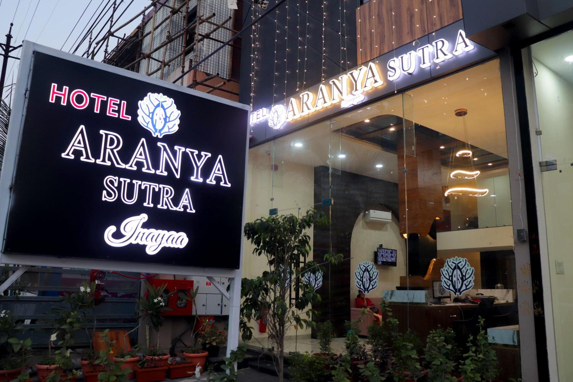 Hotel Aranyasutra Inaya, 印多尔 外观 照片